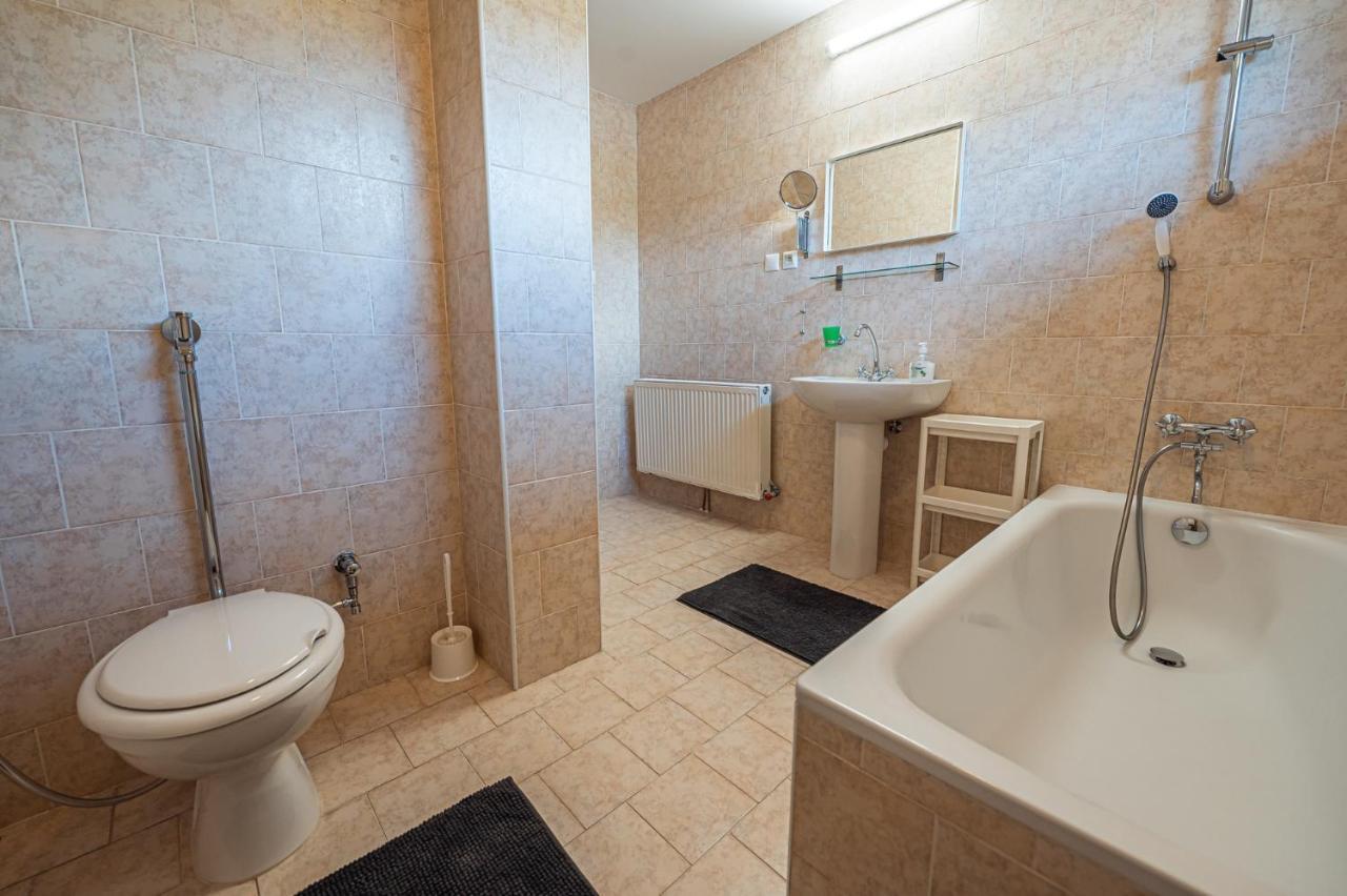 פישטני Xlsuite Apartment Comfort מראה חיצוני תמונה